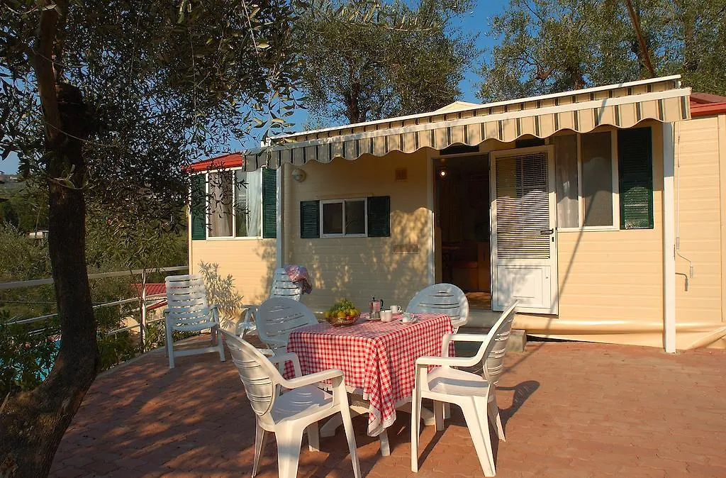 Camping Edy Diano Marina 2*,